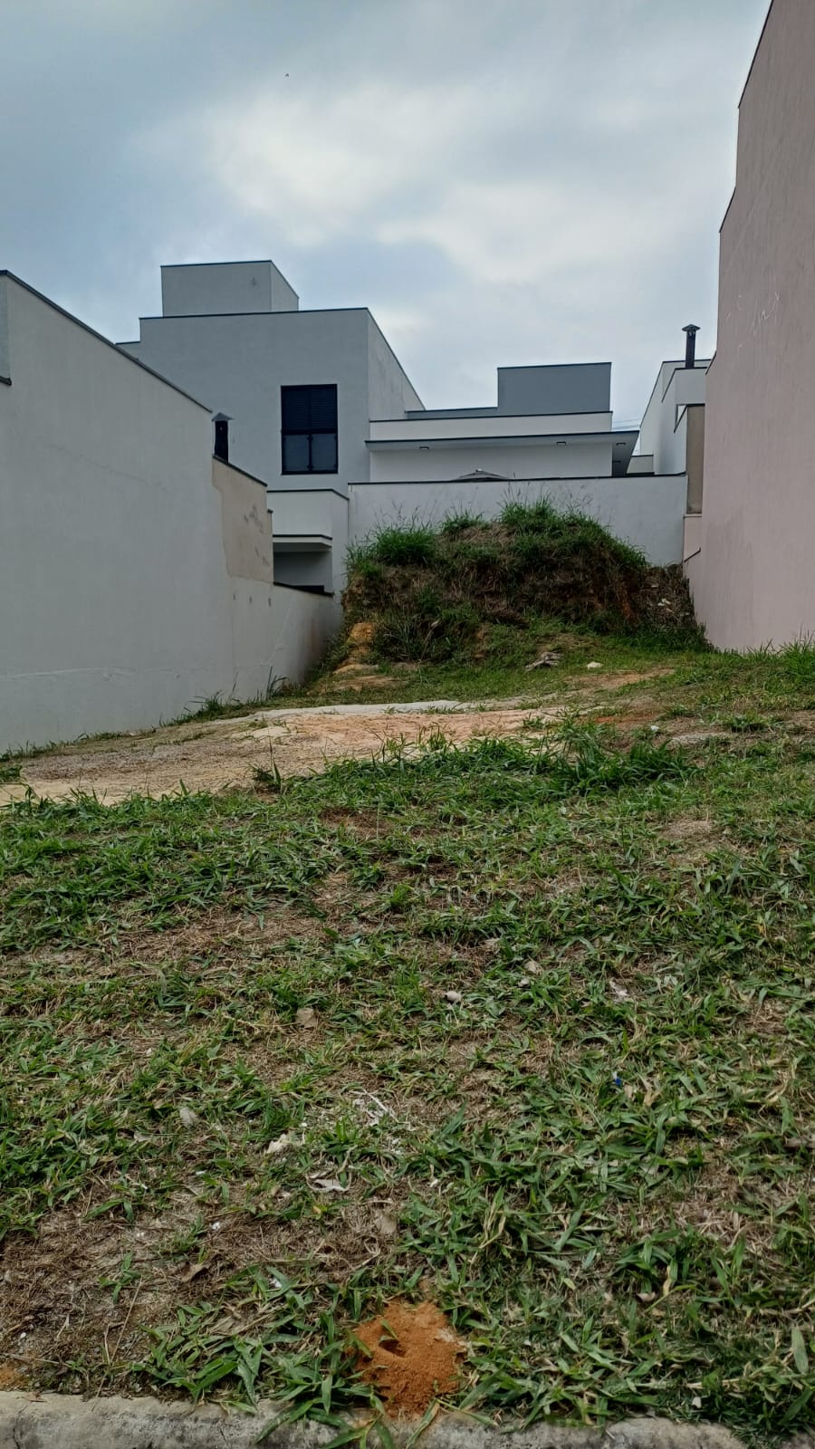 Condomínio Jardins Do IMPÉRIO VILA PARATY